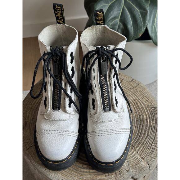 Dr Martens Sinclair Platform Boots White Leather Women’s 7 - Picture 2 of 9